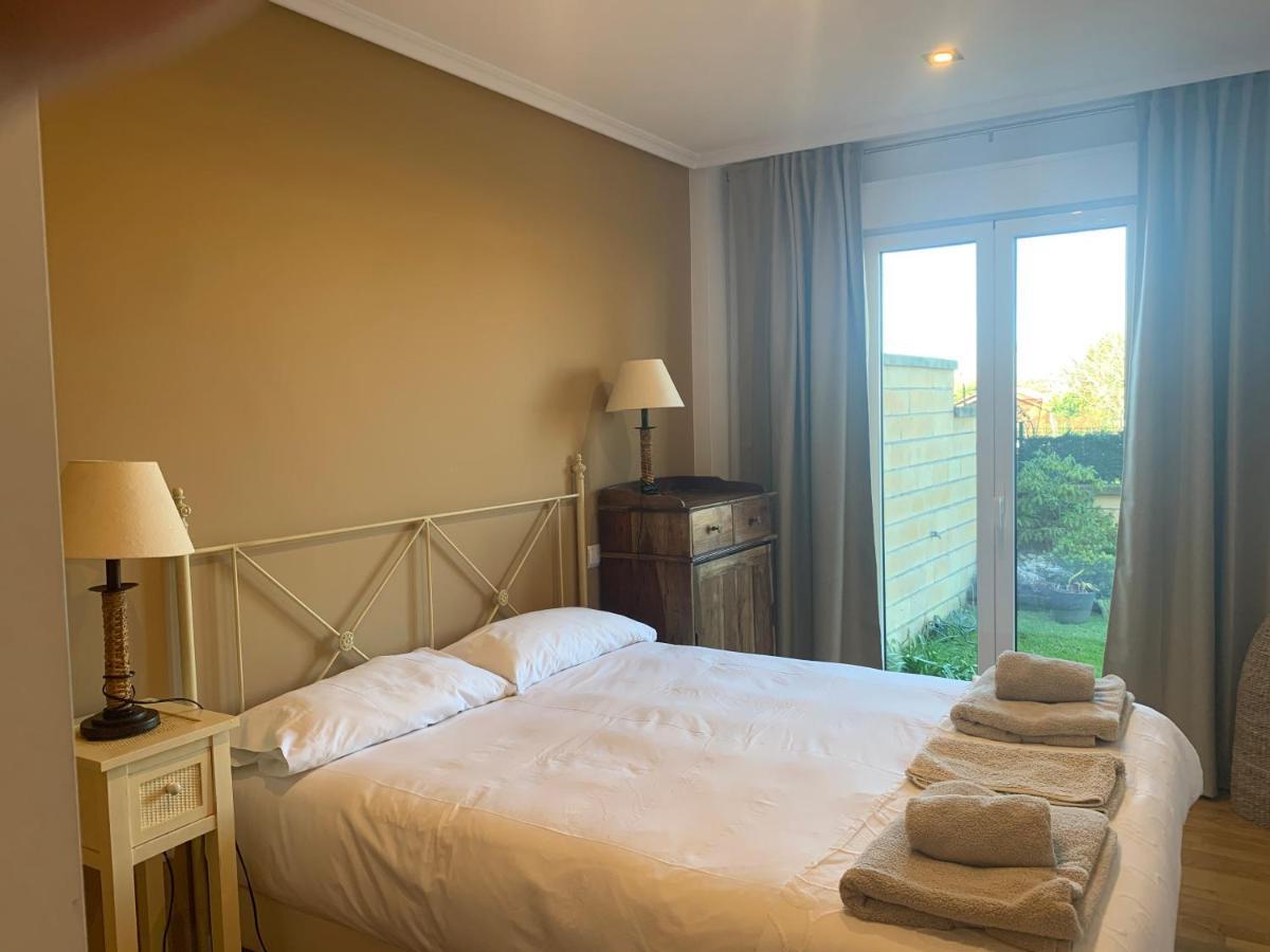 apartamento con jardín privado y barbacoa a 5 min playas santander Exterior foto