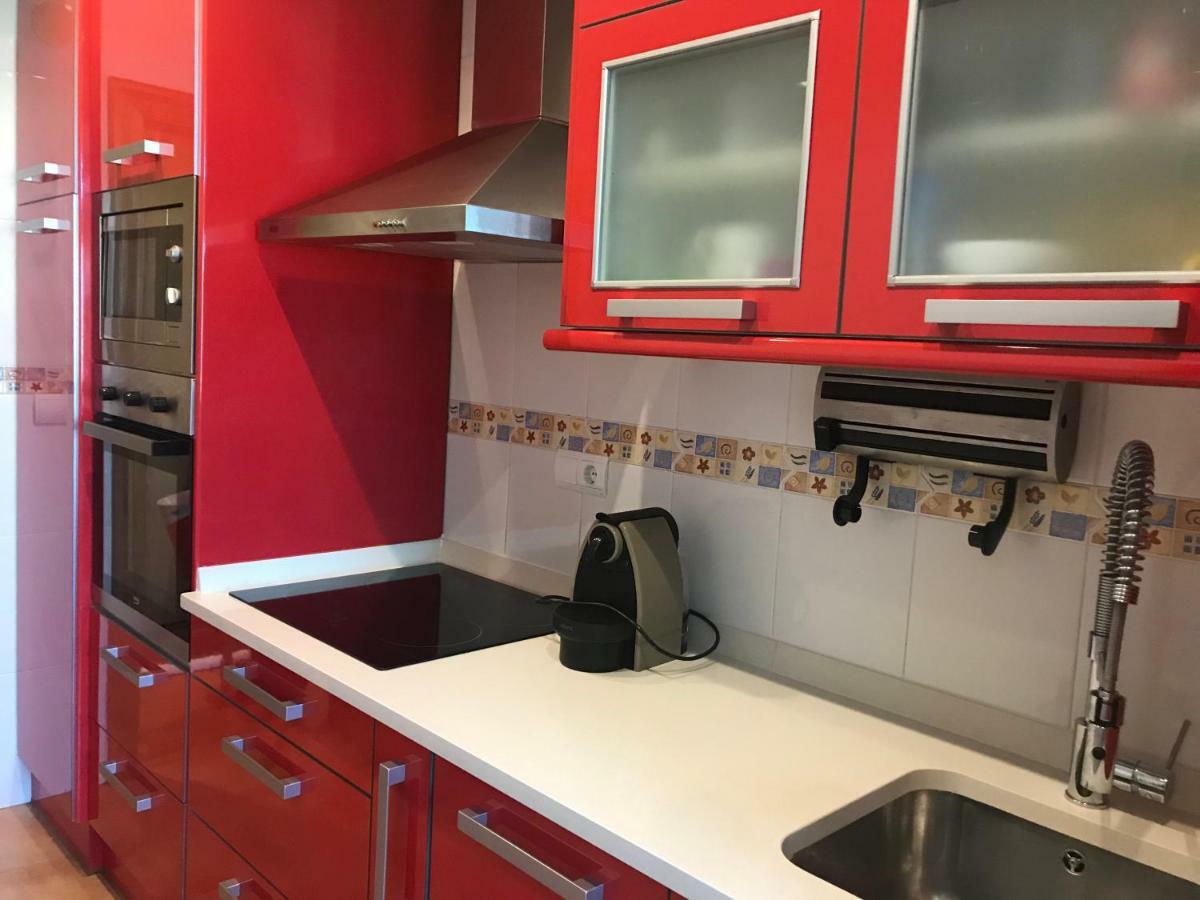 apartamento con jardín privado y barbacoa a 5 min playas santander Exterior foto